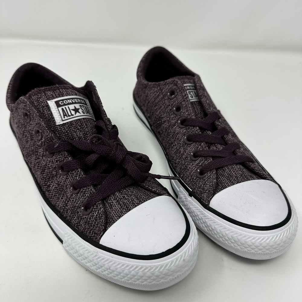 Converse Purple women’s Sneakers